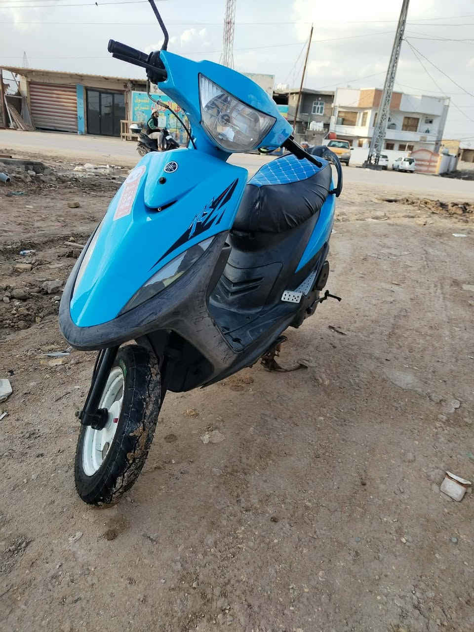 سلام عليكم
ماكس عدله
نكره سلف هندر كله شغاله كهربائيته كامله لايت عالي ناصي بك لايت شرط مامفتوحه مكينه ناعمه صالنصه رياضي + لايت 7 ألوان متغير + رماش 7 ألوان
مكان ديوانيه حي الضباط
رقم ***********
السعر 500 وبيه مجال
جماعت 425 لا تحجي
