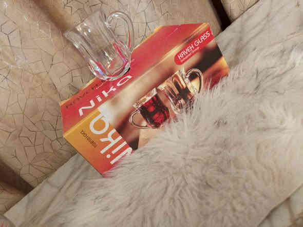 استكان شاي +اكوابه التواصل على الرقم 
                      ***********
توصيل داخل ميسان موجود
