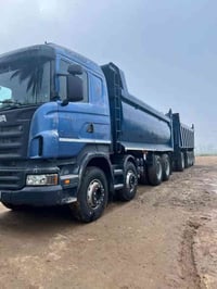 سكانيه قاطره ومقطوره مكينه انجكتر 420 تخم تاير كير 1000جاهز رقام 3 وسن...