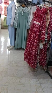 الكندي • ملابس نسائية • ملابس اطفال