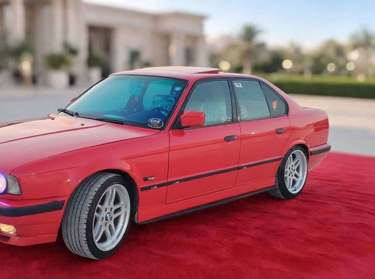 سەرەتا بەناوی خوا ماشاءللە لەماڵی هەموو لایەك بێت
BMW520🇩🇪
مۆدیل 1990
گێر عادیی
گێر و مەکینەی بەشەرتە
بەشەرتی تەعویل و غرامە
بەشەرتی بەناوکردن
بەشەرتی وەرگەران و برانەوە
تەنها چاملغ لای سایەقی لێدانە چاکرایتەوە
دەعامی بۆ دەعامی بەشەرتە
بێ شووخت و بێ قۆپە
سەیارەکە نموونەیە لە جوانی و خاوێنی
لەسەر دەقی شەریکە ماوەتەوە
ژ.مارەی خاوەن ئۆتۆمۆبیل
*********** ڤایبەر وەتسئاپ بەردەستە
*********** ڤایبەر و وەتسئاپ بەردەستە
شوێن هەولێر
بۆ زانیاری زیاتر پەیوەندی بکەن أربيل, العراق
