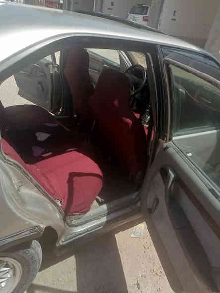 اوميكا للبيع او مراوس حسب القناعه حته لو انطي فرق.... موديل 1993 محرك 2000 كير عادي.. مكان الحبانيه السعر 28 وبيها مجال 
***********

‏‪***********‬‏
