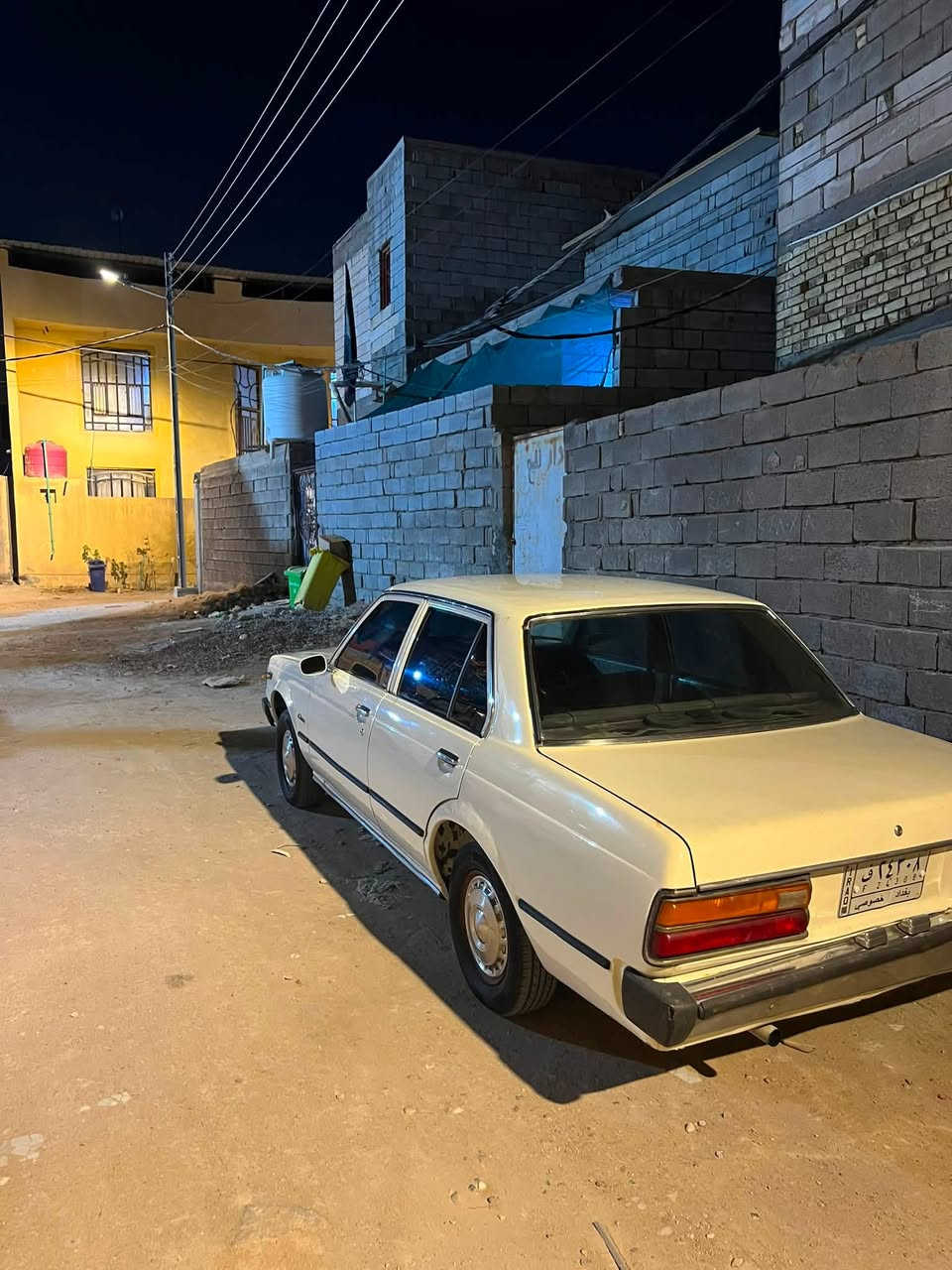 للبيع بصره حمدان

كرونه1979
كلشي شغال 
تبرد كامل سياوه جاهزه
***********
