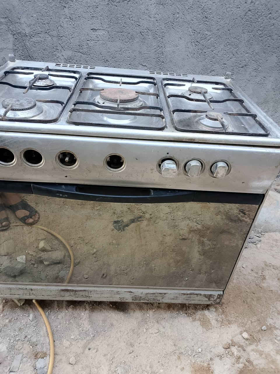 طباخ للبيع في النجف كوفة براكية كله شغال الفوگ والجوة ونارة حلوة مابي اي عطل بس عوزة ذني المفاتيح البيض


**إذا كنت صاحب هذا الإعلان وتريد حذفه لأي سبب، رجاءا أرسل رسالة إلى الدعم الفني**