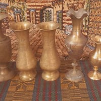 فازات نحاس قديم عدد 6 السعر للكل 75 الف نهائي قياسات 20.23.25.15 يوجد ...