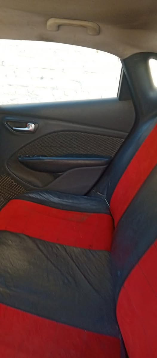 سلام عليكم دوج دارت 2016 اسمنتي
رقم بصره مداور ثاني يووم
مصبوغه عام بدوون حادث لسونا.ر مرفق بل منشور 

سعر75 ومجال  قليل ((او مراوس )). مكان سياره ميسان المجر

***********
