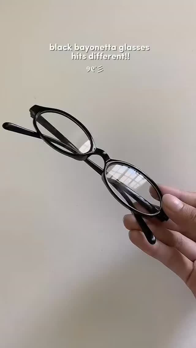 y2k glasses 

السعر 6 الاف 

متوفر توصيل مباشر خلال يومين 

 

بغداد 4000 🚚
باقي المحافظات 6000🚚


**إذا كنت صاحب هذا الإعلان وتريد حذفه لأي سبب، رجاءا أرسل رسالة إلى الدعم الفني**