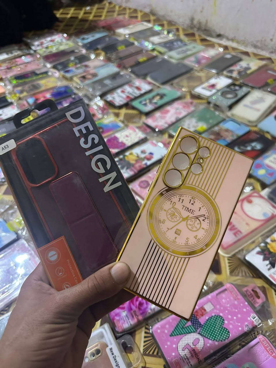 اسلام عليكم اخوان كفرات مال مبايلات نظاف مال تعزيلت محل  بيهن كلكسي ايفون الي يريدهن يراسلني خاص سعر 40الف ***********0
