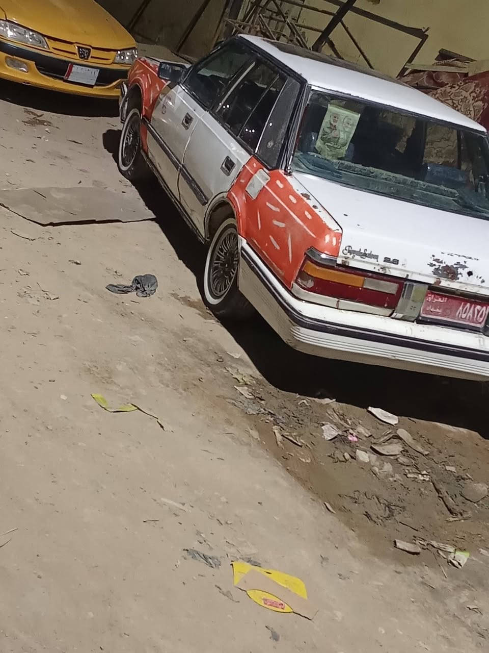 سوبر 87 سياره جاهزه محرك بيها ون جي جير عادي حداديه جديده سياره كامله دواخل السياره جديده سياره بيها خياسات خيانه للبيع سعرها 20 ورقه وبيها مجال مكان ديوانيه الرقم ***********
