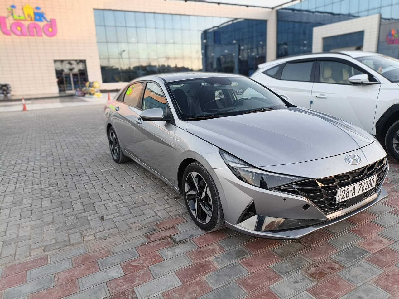 النتره وارد امريكي
حادثه بنيد ولجاملغ جهت لسايق الامامي بي بارد 
2023
حره بسمي 
اريد مراوس اب.  K5 عادي معوقين
مانطي فرق راس براس
ستفسار ‏‪***********‬‏
مكاني كربلاء 
وذا بيع سعره 143
