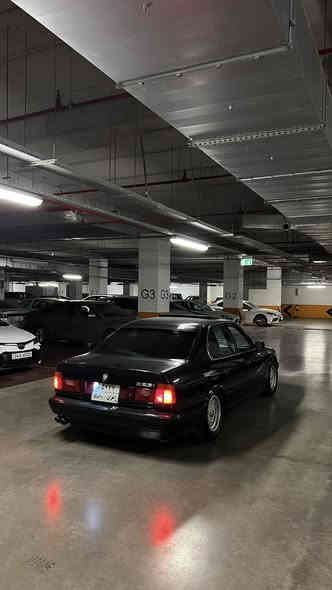 السلام عليكم 
بي ام موديل 1994 
محرك كبس دجيتال
وياله خليه جديد
كشنات جلد 
مصبوغه جماليه فقط 
تحديد سرعه دكمه تراكشون 
كير ومحرك شرط 
السعر 78 وعليها اربع اوراق غرامه تنزل من السعر والتحويل شرط ***********
***********
