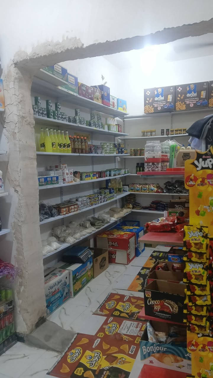 سلام عليكم اسواق للبيع الناصريه الاسكان الصناعي قرب المدرسه الصينيه اباب المدرسه يحتوي ع اربع عارضات ومجمده سطحيه دخله 250 سبب البيع مافارغ وينرادله مسواك قوي


**إذا كنت صاحب هذا الإعلان وتريد حذفه لأي سبب، رجاءا أرسل رسالة إلى الدعم الفني**