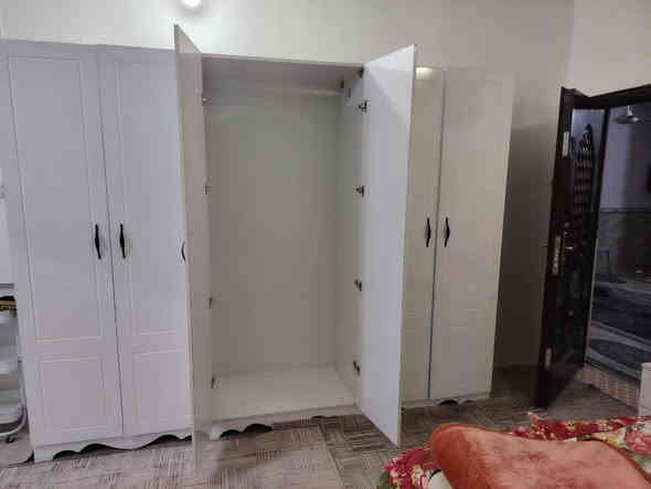 غرفه نوم تركيا استخدام قليل لبيع سعرمليونين المكان ديوانية فيها مجال بسيط تواصل على خط *********** /***********
