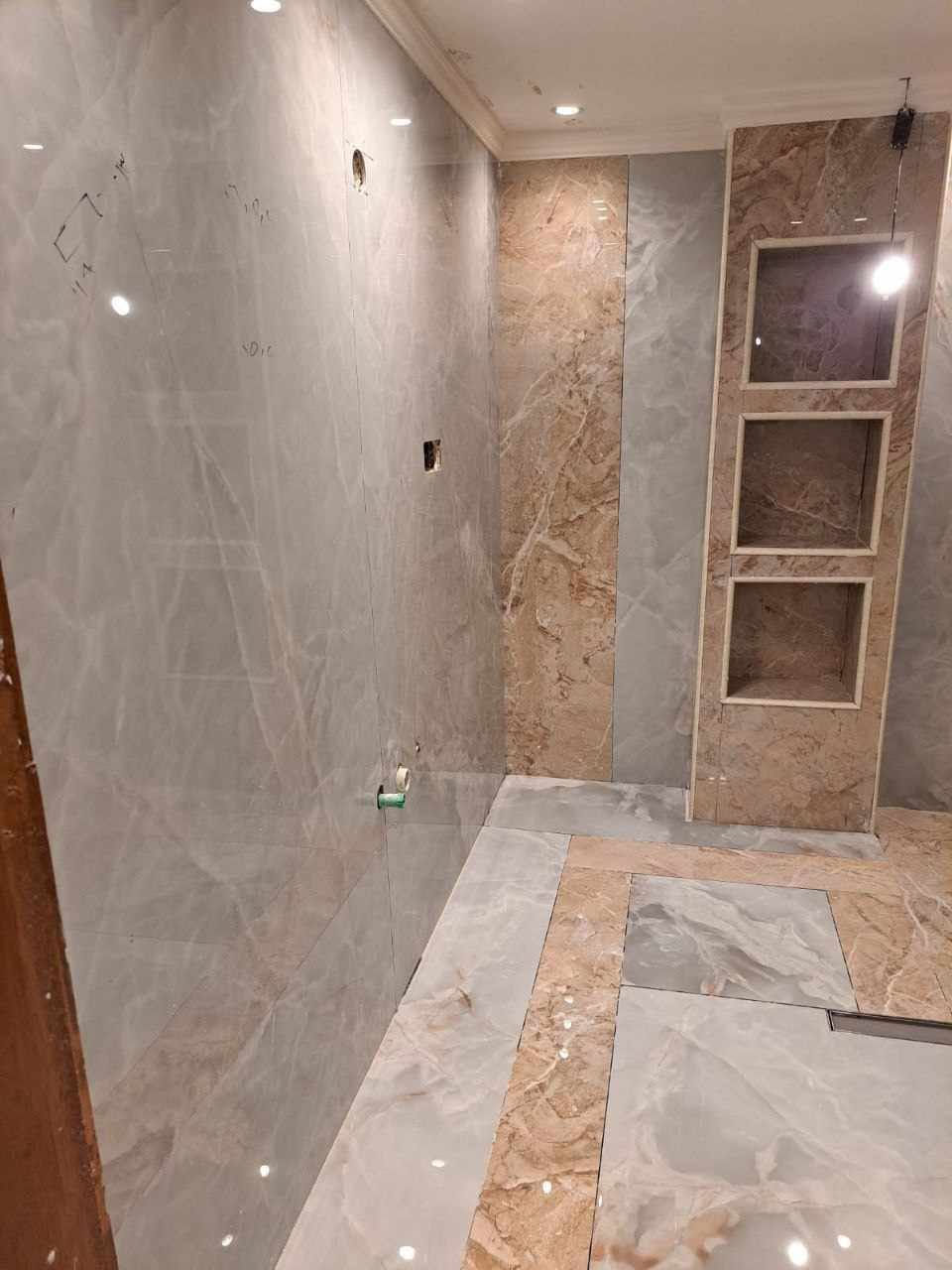 #موسئ_ابوفهد_الفراتي 🤍
✅ تطبيك انواع سراميك والبولسلين مع ضمان العمل  💯
✅ تنفيذ طلب الزبون بسرعة وإتقان
🔥 بطريقة حصريّة وذكية
👥 كادر مستمر ونعمل على جميع الممحفظاات سراميك بنواعهن  متفرغ حالين #بغداد شغل درجوله 

***********
