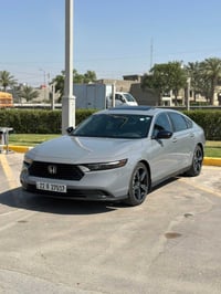 هوندا اكورد 2024 فئه سبورت  ماشيه 15 الف فقط  رقم اربيل بأسمي شخصيا  ض...