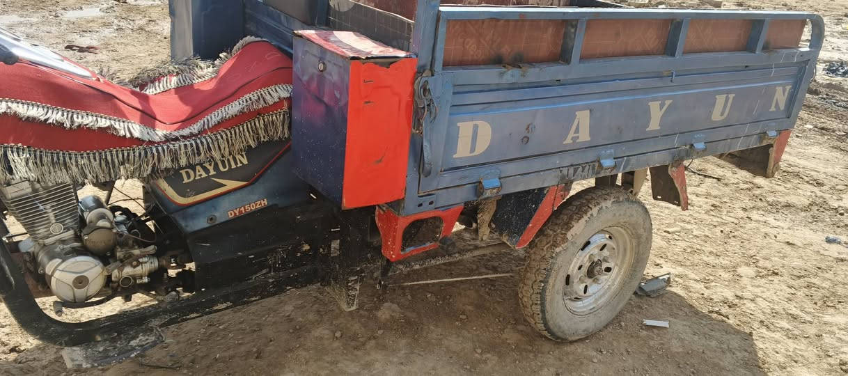 سلام عليكم ستوته للبيع دايوان نثيه  مكينه بل جيس مديل 25 ستوته مديل 16 تايرات ثنين جوبلس واحد جوب مكينه ناعمه كهربائيات كامله ستوته مثل ما موضل بل صور حلوه وكامله ستوته خير من الله اوراقه كامله كهربائيات كامله صدر جديد جسوره شخاطات سعر 900 وبيه مجالحك جيه  تواصل خاص او عل رقم ***********بي واتساب
