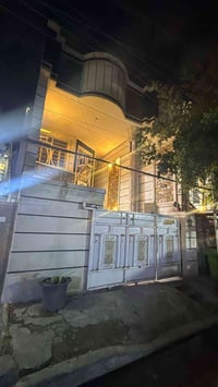 دار للبيع العنوان الحرية حي السلام قرب اول فرع بشارع عشرين   المساحة ا...