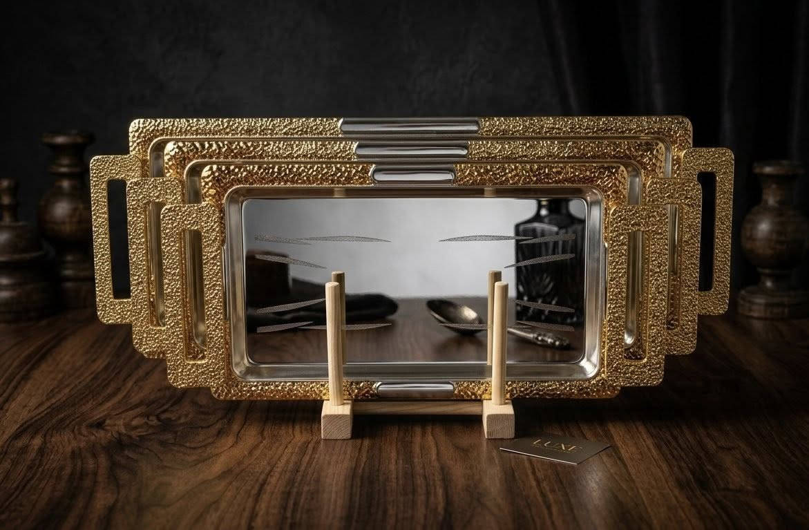 زيّني مائدتج بطقم صواني تقديم ذهبي يجمع بين الأناقة والعملية. متوفر بـ 3 قياسات مثالية لكل المناسبات:
• الكبير: طول 45 سم × عرض 15 سم.
• الوسط: طول 38 سم × عرض 15 سم.
• الصغير: طول 30 سم × عرض 15 سم.
ضيافتج اليوم غير.. اطلبي الطقم الآن! 🛒


**إذا كنت صاحب هذا الإعلان وتريد حذفه لأي سبب، رجاءا أرسل رسالة إلى الدعم الفني**