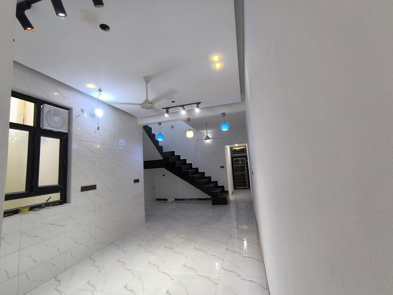 بعد توكل على الله 
للبيع 100متر
طابقين البيت جديد بناء 2026
شارع 10متر قريب على المدرسة 
التحرير الحولي زراعي
‏***********
