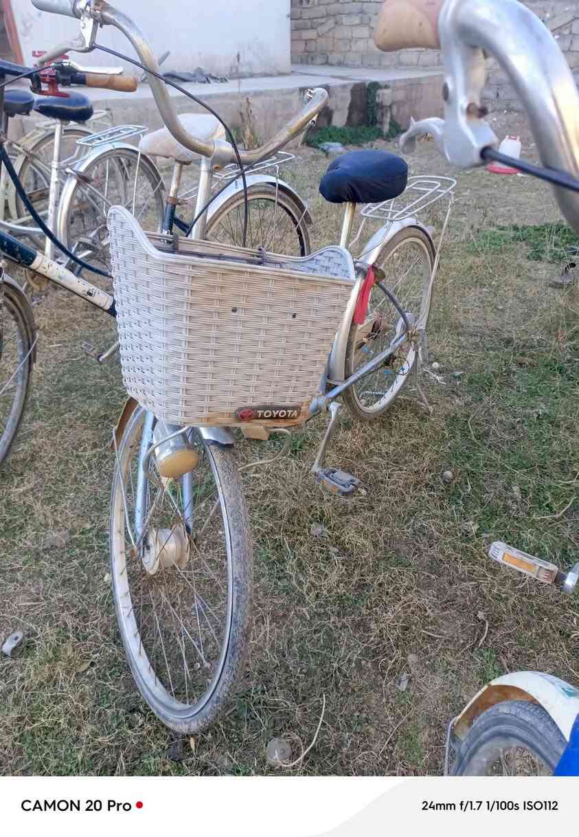 اسلام عليكم بوسكلات للبيع  
ياباني اصلي للاستفسار ‏‪***********‬‏
