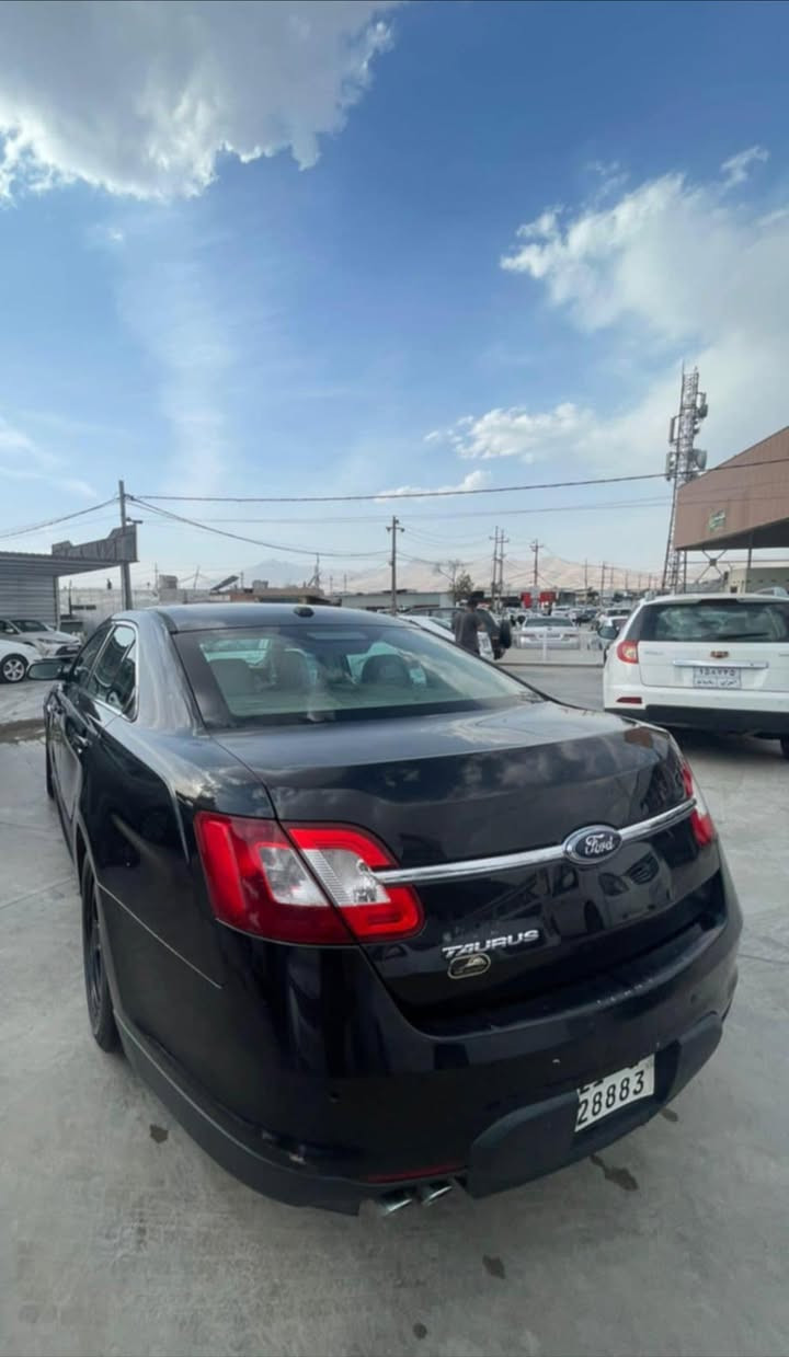 للبيع فورد توس
مودي 2010

رقم سليمانيه بسمي 

هزا رقم جديد 

تخم تاير جديد 

صدر عام  جديد 

تبريد + تتفيه 

محرك جديد 

لايت زنون 

وارد امريكي 

بيها معجون نص قماره واكع عليه طابوكه 

جامرلغ خلف السايق بي صبغ 

بيها كاربون بانزين 

سعر 92 

العنوان ديالى
***********
