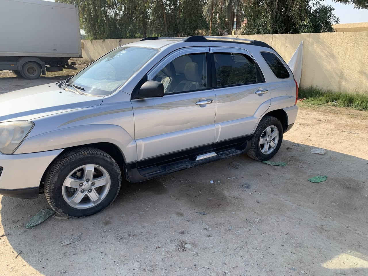 السلام عليكم
سبورتج9 بدون صبغ بيها رصعات خفيفه واضحه بلصور
كير بلاد محرك بلاد لا تنقيص لا تبخير
دوشمه جديده بطاريه جديده تخم تاير
منضومه بانزين كامله جديده
منضومه دهن كامله جديده
تبريد
سياره تشغل وتطلع مال جناي 
سنويه ل28 شرط تحويل وغرامات
مكانها سامراء 
118$ بيها مجال قليل 
***********
