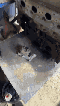 ترل بلزر SS من النوادر بالعراق
مواصفات الss معروفه عند الجنايه
گير ومكينه ماشاء الله ابديل جديد
السعر 167
تفاصيل خاص 
او واتساپ***********
