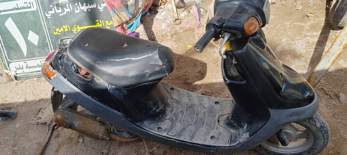 السلام عليكم دراجه بتره للبيع تشتغل بس مكينه بيها ضعف السعر  200 الف قفل باقي التفاصيل خاص


**إذا كنت صاحب هذا الإعلان وتريد حذفه لأي سبب، رجاءا أرسل رسالة إلى الدعم الفني**