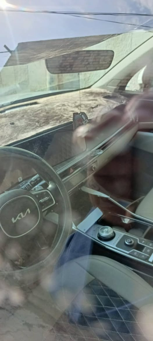 السلام عليكم سورنتو 2024 مكفولة كفاله عامه
محرك سته سلندر رقم بغداد الدولي السياره ام الضمان 
والسياره خير من الله حلوه وجديدة  الشركة 
⬇️⬇️⬇️⬇️⬇️⬇️⬇️⬇️⬇️⬇️⬇️⬇️⬇️

السعر325 ورقة 
الاستفسار 
***********
_____________________________________
