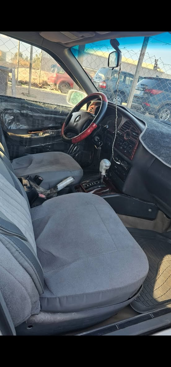 السلام عليكم برنس للبيع موديل 96
رقم  الماني باسمي  سنويه نافذه ل29  تحويل ثاني يوم  مكينه وكير كفاله سياره جاهزه  السعر 36 

الاستفسار ع رقم ***********
