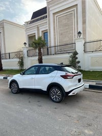 نيسان SV • ٢٠٢٤ • ١٢٨٨٠ مايل