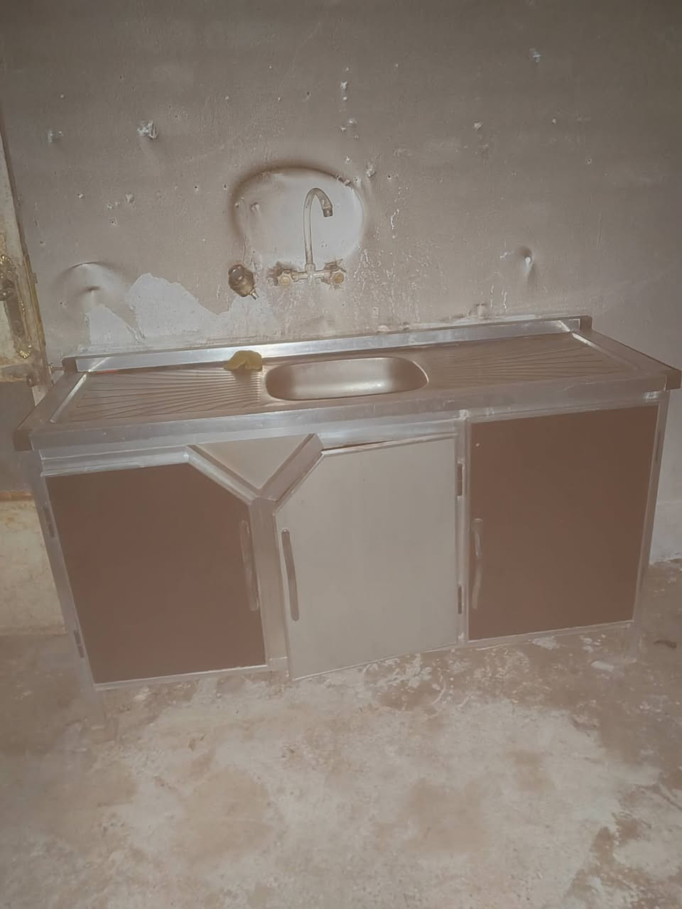 كاونتر تسكام ٣ قطع للبيع زين لقوس *********** او واتساب
