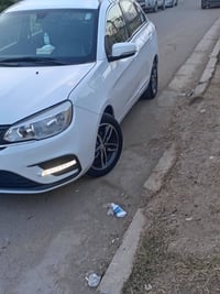 بروتون ساجا ٢٠٢٤ ماشي ١١ الف ابيض كفالة السعر النهائي ١٠٠ ورقة ٠٧٧٠٠١٨...