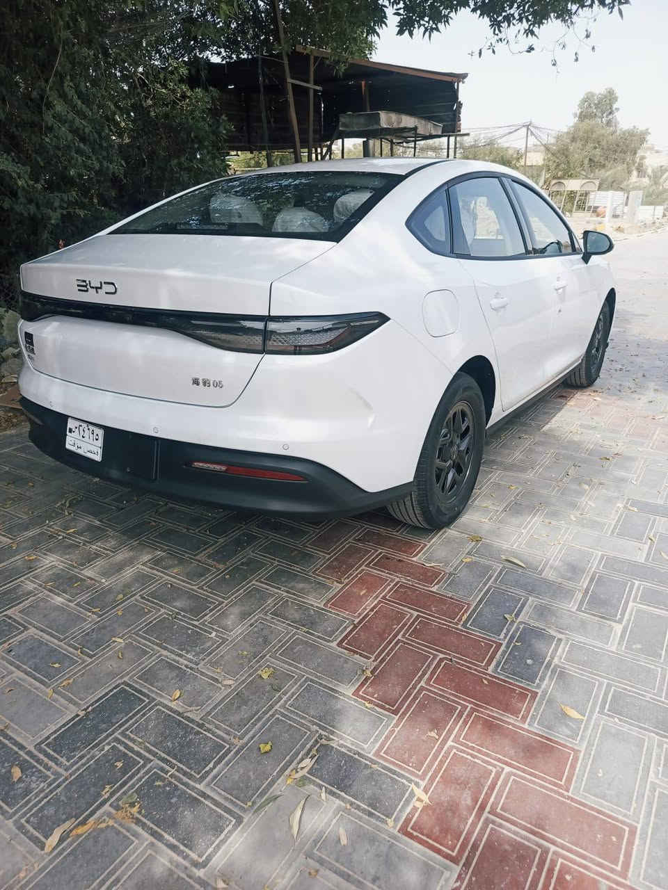 صفر كيلو متر زيرووو 

السعر ب ٩٨ وبيها مجال 

(السيارة مال اقساط 3 سنوات وتتحول يتعهدلك البائع بالوكاله والتسديد والترقيم والتحويل)

*********** مكاني كربلاء
