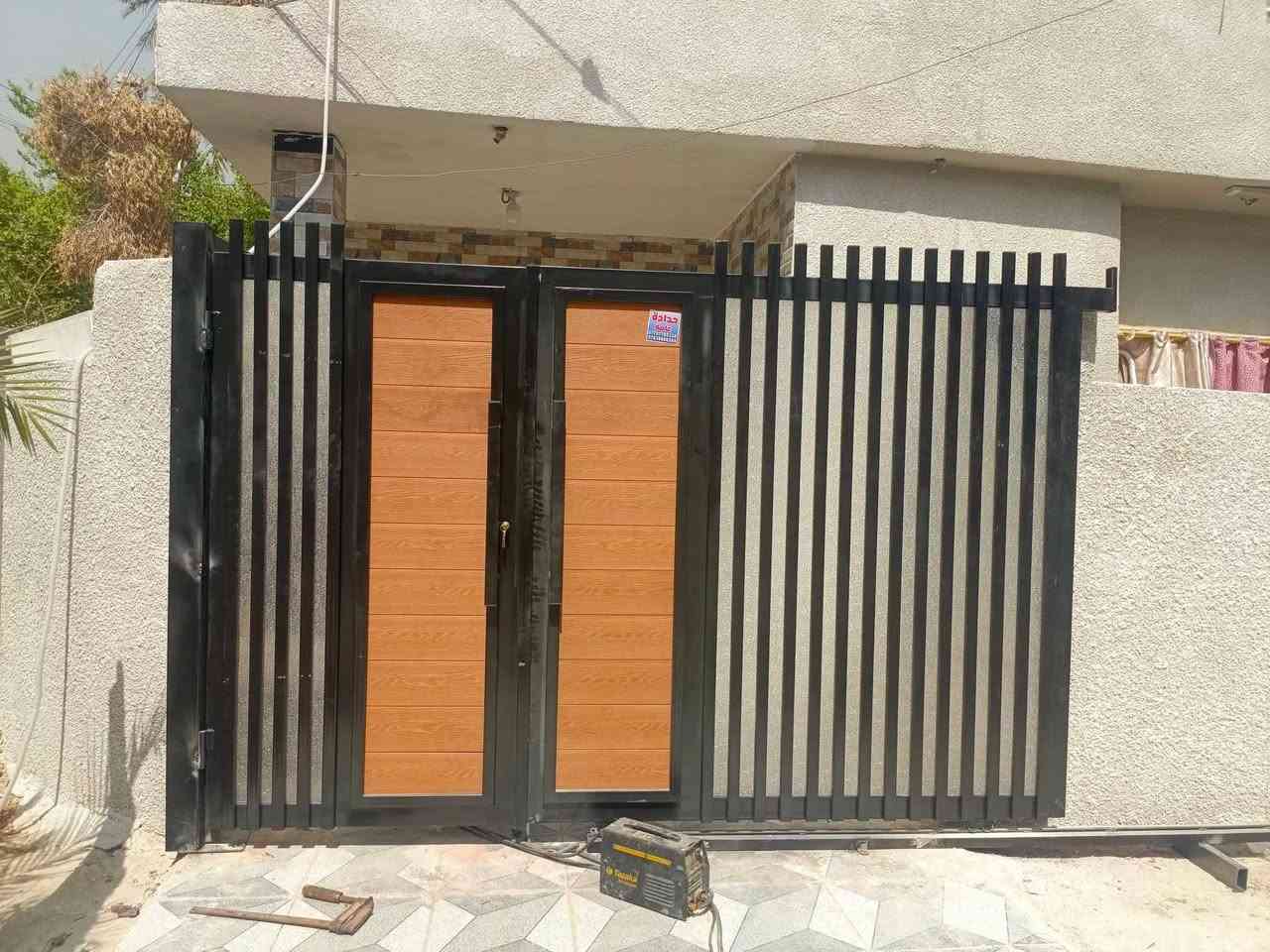 السلام عليكم
حدادة اليزن حدادة عامة أبواب و شبابيك وسقايف وسندويج بنل ومحجرات وكافة انواع الحدادة بإدارة: عدنان الجبوري  الاستفسار اكثر الاتصال على الأرقام التاليه:***********

*********** العنوان بغداد الدوره
