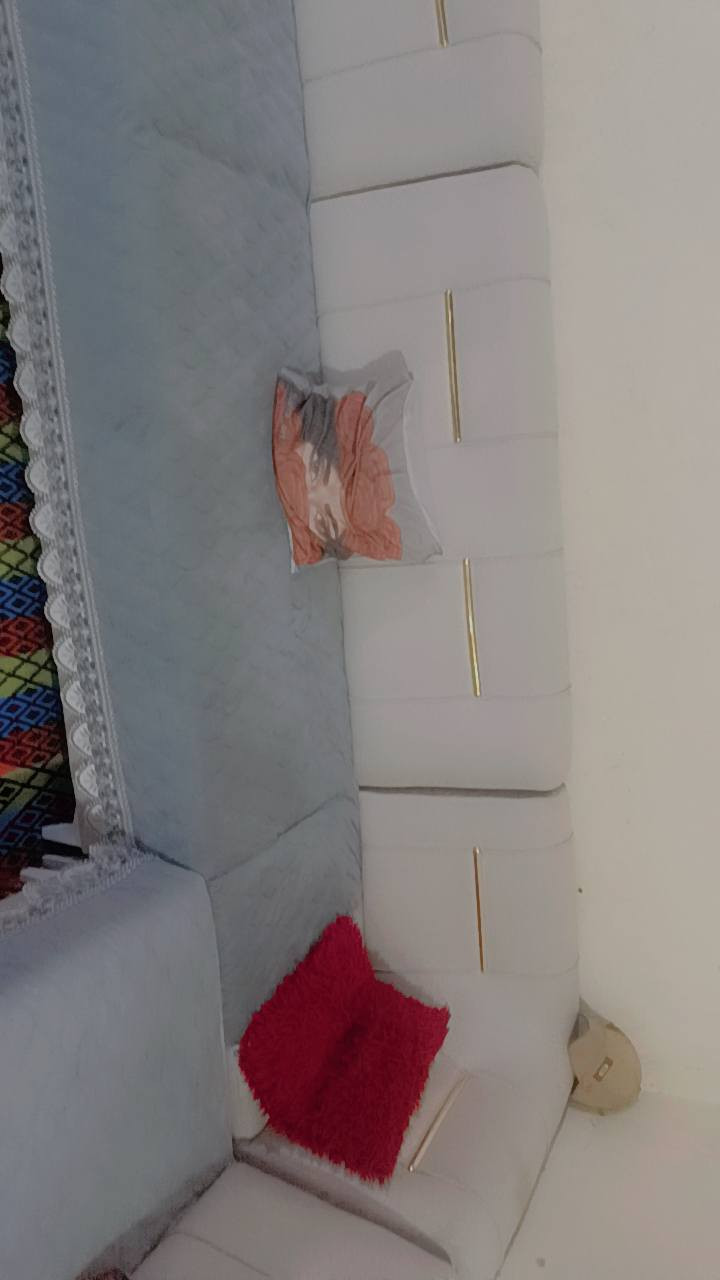 سلام عليكم ورحمه الله وبركاته 
ديوان جديد حيل مستخدم شهر فقط 
مكاني يوسفيه ناحيه الرشيد 
اخذته ب ٧٢٥
قيم وخذه وبيكم خير وتدللون 
موجود خاص


**إذا كنت صاحب هذا الإعلان وتريد حذفه لأي سبب، رجاءا أرسل رسالة إلى الدعم الفني**