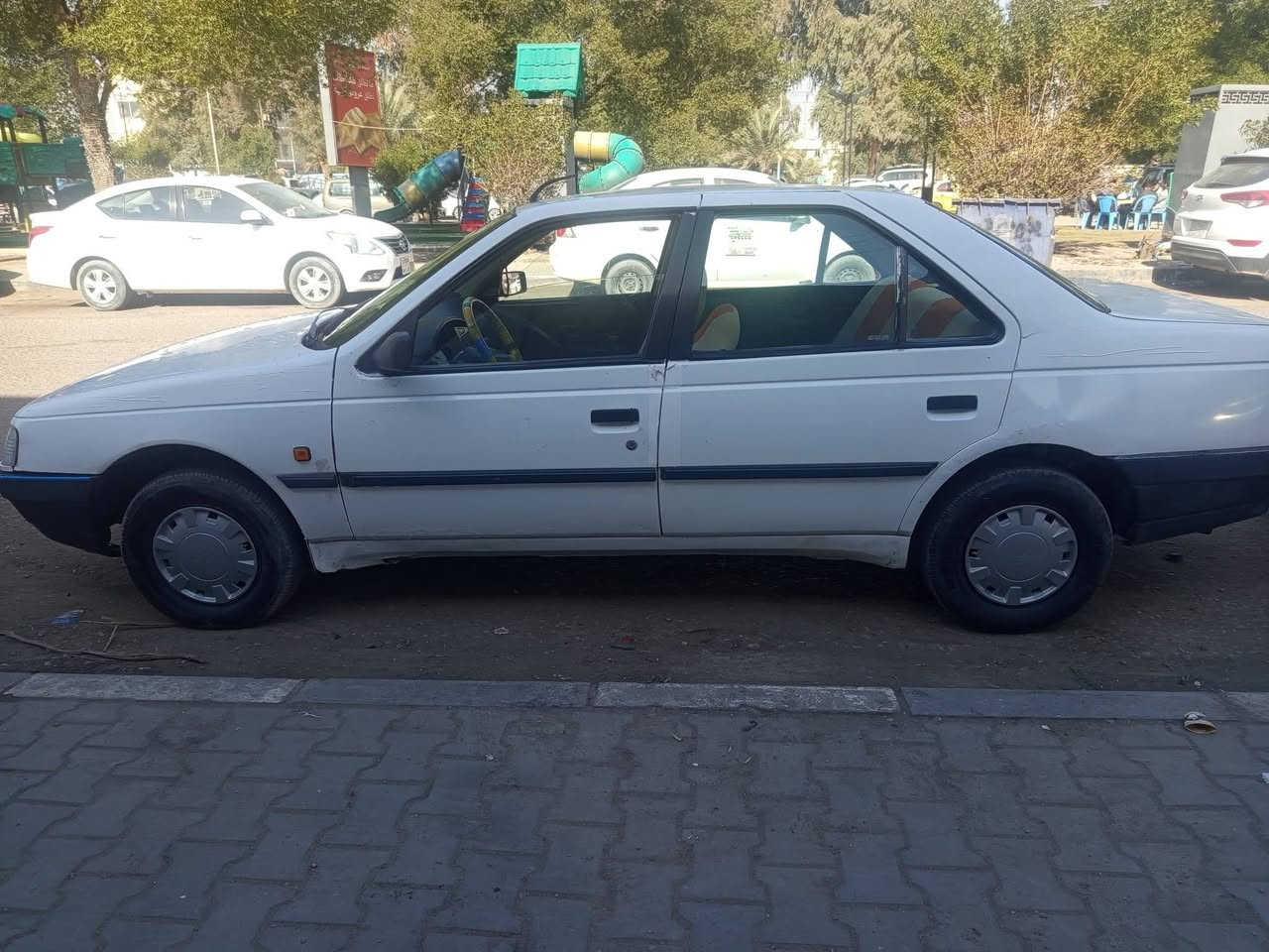 السلام عليكم بيجو روى للبيع موديل 2009 السياره جاهزه من كلشي كير ومكينه وحداديه وتخم تاير مكان السياره النجف الاشرف السعر 28 وبيه مجال للاستفسار الاتصال ***********
