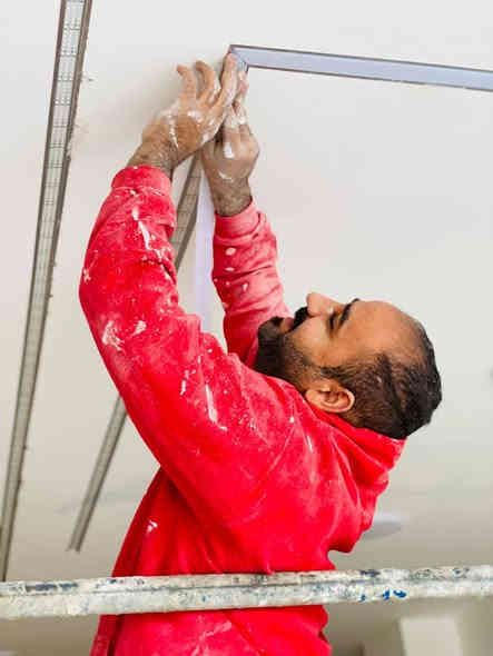 عمل جميع انواع الديكورات
احدث ديكوات داخليه 

♦️واجهات البلازما بديل رخام بديل خشب
♦️السقوف الثانويه جبسن بورد وعمل جميع انواع التصاميم الهندسية 
♦️قواطع للغرفة والصالات جبسن بورد  
♦️صبغ الدور والمحلات التجاريه باجود انواع الاصباغ
♦️عمل السحب ولوحات الجداريه والنقوش المغربيه
بكادر متميز  محترفين في مجال الديكور 

#متوفر_كادر عمل متخصص للعمل 

للطلب او الاستفسار يرجى مراسلة الصفحة ❤
🌍 بغداد 
 واتساب 
@إشارة  

*********** معتز المصرى
