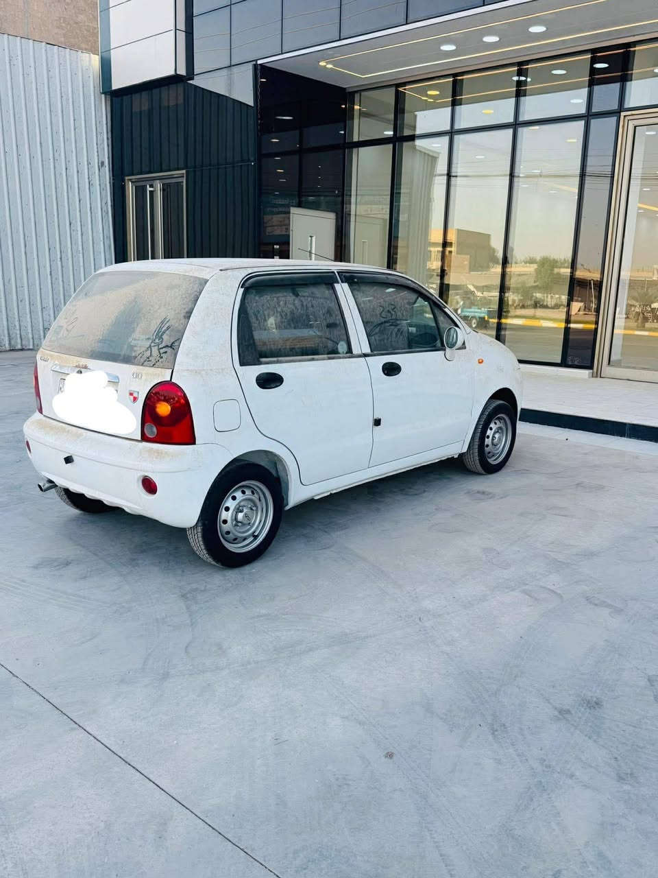 سلام عليكم سيارة كيو كيو ٢٠١٣ رقم بابل داخلها نظيفة جدا كير مكينه حداديه تخم تاير تبريد تدفئه كله شغال سيارة جاهزة من كل شي
مكانها بابل سدة الهنديه
السعر ٣٥ وبيها مجال للشراي
***********
*********** محمد ألشمري.
