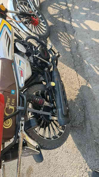 ايراني محرك 200 دراجه ضاغطه خير من الله تجي تفحص وتاخذ دراجه نضافه فول ما ناقصه لو برغي مكمركه كامله سعره مليون و 50 وبيه مجال شي بصيط 

‏‪***********‬‏
