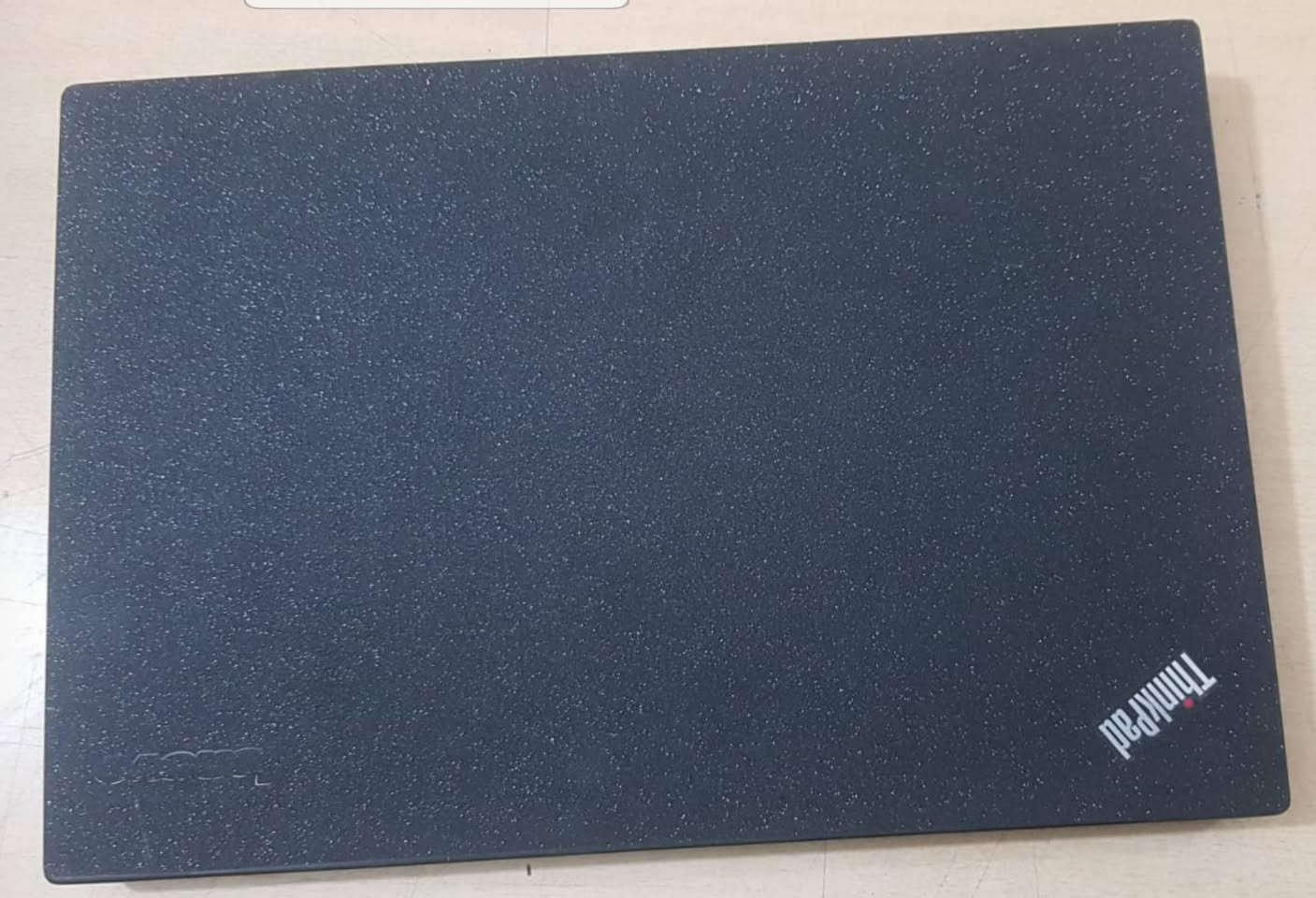 تحية طيبة .. لابتوب لينوفو كور اي 5 الجيل الرابع ورام 6 كيكا وهارد hdd 500   حجم الشاشة  14  بطارية عدد 2  قوية تشتغل اكثر من 5 ساعات بيها مشغل اقراص سعرها مناسب جدا 100 الف دينار بيها شخوط بالكفر و بالشاشة ما مأثرة على عمل اللابتوب

مكاني بغداد توصيل داخل بغداد 5 الف و باقي المحافظات 8 الف ***********
