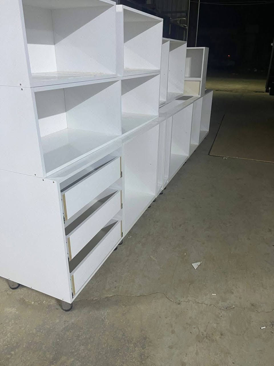 الى اصحاب المعارض وشركات المطابخ ✅
مستعدون لتجهيز كابينات خشب mdf كستمونة تركي المنشاء وخشب plywood بلايود ذات جوده عاليه بأحدث المكائن ↗️↗️

سعر المـــ(mdf)ــتر 7️⃣5️⃣ 💲
سعر المـــ(plywood)ــتر 9️⃣0️⃣ 💲

سعر المتر يشمل:

✅التجهيز حسب الموعد ودقه بالعمل✅

علما ان التجهيز يكون كاملاً من ناحيه التجميع والتشريط 
وتكون كابينة السنك فوم 
.
للأستفسار :📱
الادارة  ***********📞📞
المعمل  ***********
موقع العمل : بغداد الدوره 🌍
