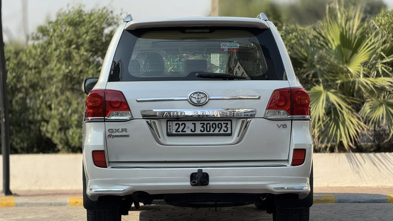 السلام عليكم ورحمة الله وبركاته
تويوتا لاندكروز
مديل : 2014 خليجي
ماشية : 186km الف
فول مواصفات شركة جيهان
بيها جاملغ خلفي صبغ ومكانين بارد
محرك 6 سلندر كير ومكينه مكفولات
هزة سنوية رقم جديد بسمي
العنوان : بغداد اليرموك
السعر جداً مناسب.. 36 ( 3 شدات و 60 ورقة ) .بيها مجال
***********
