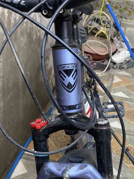 دراجة ماركا ايزيل حجم 29. للبيع بسعر 150 الف 
رجاءا فقط الشراي يتواصل عبر الرقم ***********
