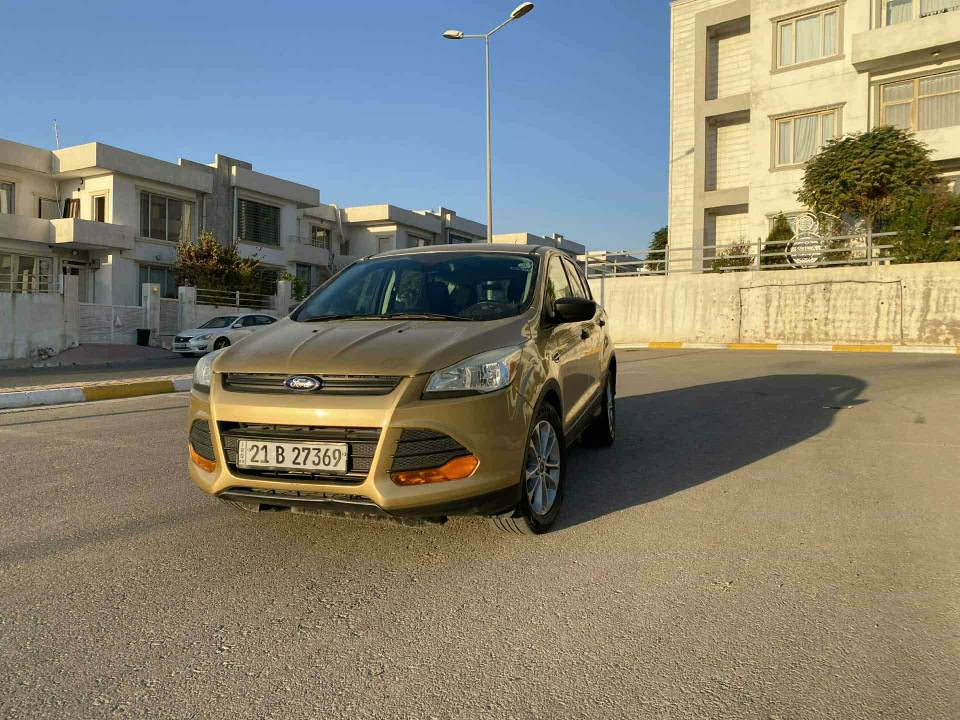 فۆرت ئیسکەیپ   مۆدیل 2014 بێ بۆیاخ بێ ساردو بێ چاڵ  سەیارەکە هی دەستی خۆمانەو بێ مەسرەفە 
شوێن سلێمانی  سعر (113$) و مەجال
ژ.م
*********** السليمانية, العراق
