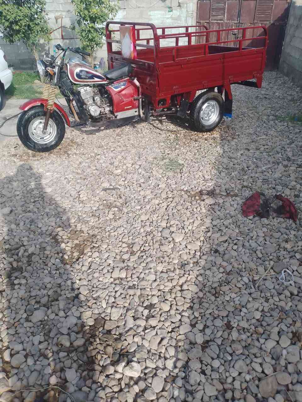 سلام عليكم لبيع موديل16بدون وراق مكفوله من سريقه نكره سلف هورن لايت  بريك جاهزه سعر650 مكان العزيزية ***********
