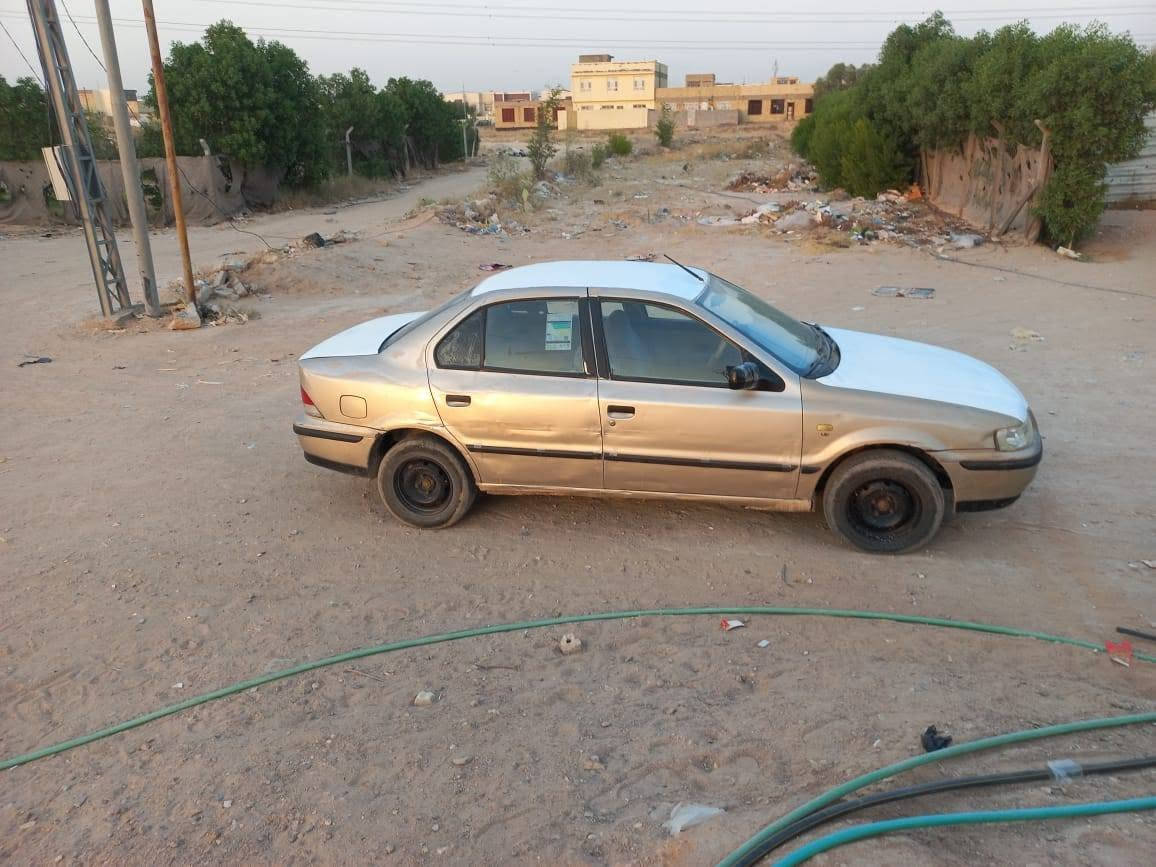 سياره سمند 2009محرك كير حداديه تمام تبريد شغال بيها شاشه مع كامره  السعر 27مع المجال العنوان النجف الاشرف حي النداء شارع قنبر رقم الموبايل ***********
