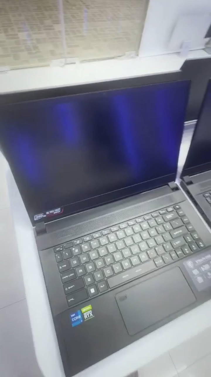 MSI GS 66 sealte
المعالج: Intel Core i7 (جيل 12) 12700H
 كرت الشاشة:  8GB NVIDIA RTX 3070 Ti (أداء قوي للألعاب والتصميم)
الرام: 16GB DDR5 (سريع جداً وقابل للتطوير)
 التخزين: 512GB SSD M.2 
الشاشة: Full HD بحجم 15.6 إنج
 معدل التحديث: 240Hz (ممتاز للألعاب السريعة)
كيبورد ضوئي steel series 
ضمان شهر 
الجهاز سعره مليون و 400 
موقع أربيل توصيل موجود


**إذا كنت صاحب هذا الإعلان وتريد حذفه لأي سبب، رجاءا أرسل رسالة إلى الدعم الفني**