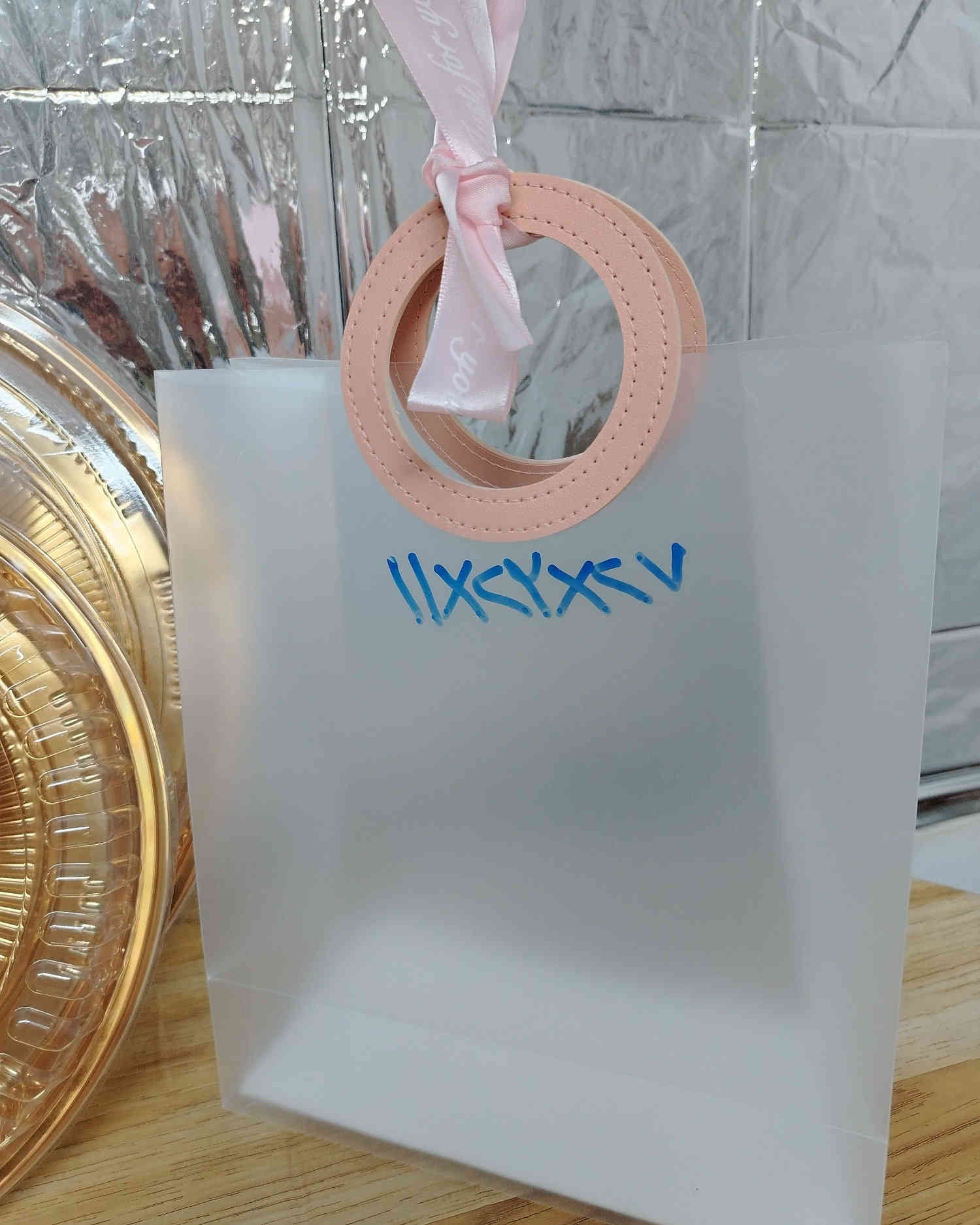 مرحبا بكم...
*********** واتساب
