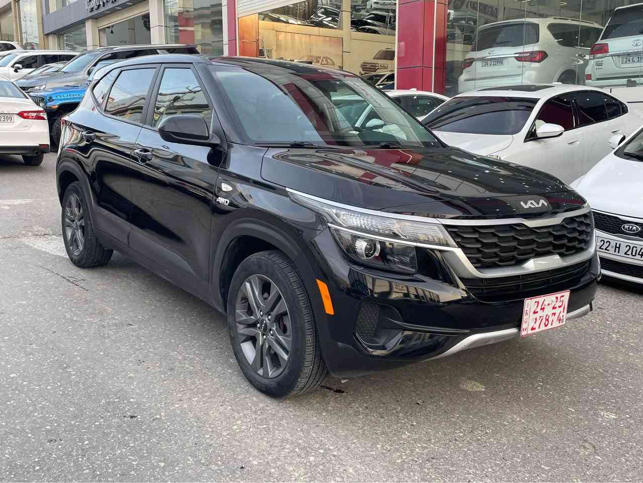 كيا سيلتوس ٢٠٢٣
للبيع فقط 
وارد امريكي 
محرك دوش مرغوب ٤ سلندر 
دبل اكسل 
ماشية ٢٦ الف ميل 
بيها فقط باب صبغ و قبغ صندوق بخ بدون دواخل 
ارباك فقط دكمة 
كير و محرك و ترقيم بشرط 
بدون رقم تترقم شمالي
سعر ١٤٣ و بيها مجال 
مكان دهوك 
*********** دهوك, العراق
